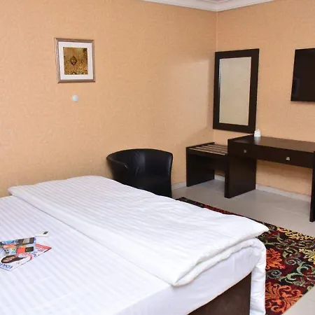 Hotel Jat 3*