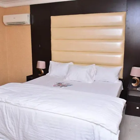 Jat Hotel 3*